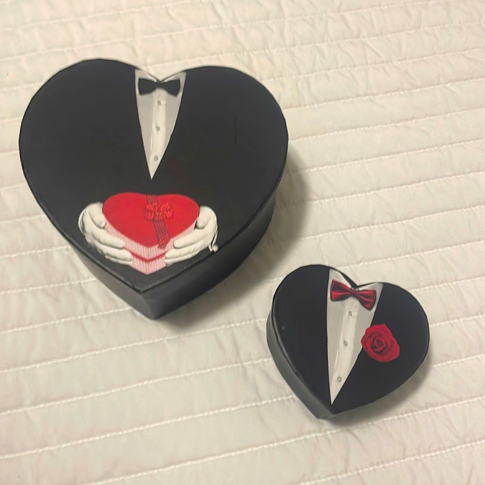 Heart gift boxes